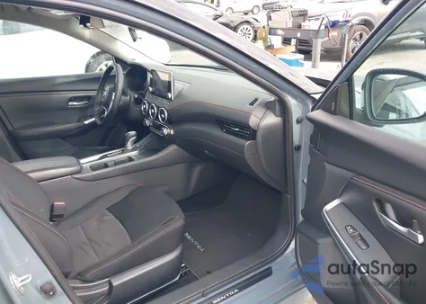 2025 Nissan Sentra Sr z USA, uszkodzony, nr VIN 3N1AB8DV9SY259228